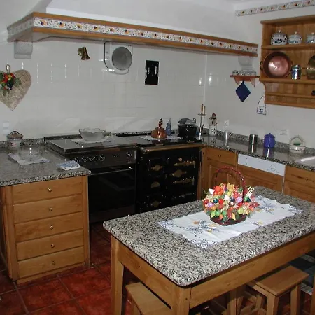 Casa Rosinha Maior * Riba de Ancora